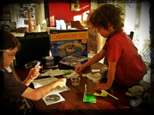 homeschool science kits and games