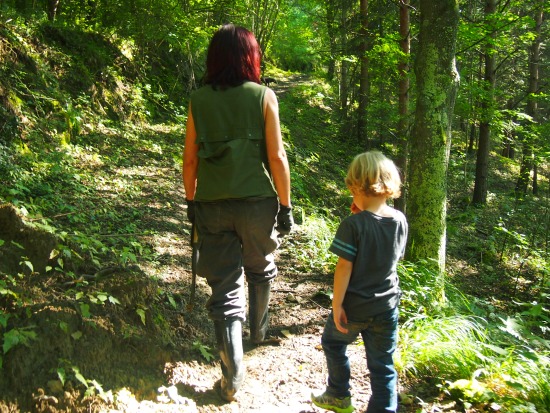  truffle hunting Italy. Education in Umbria